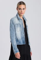 Denim jacket washed-out look