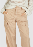 Cargo pants made from a lyocell blend