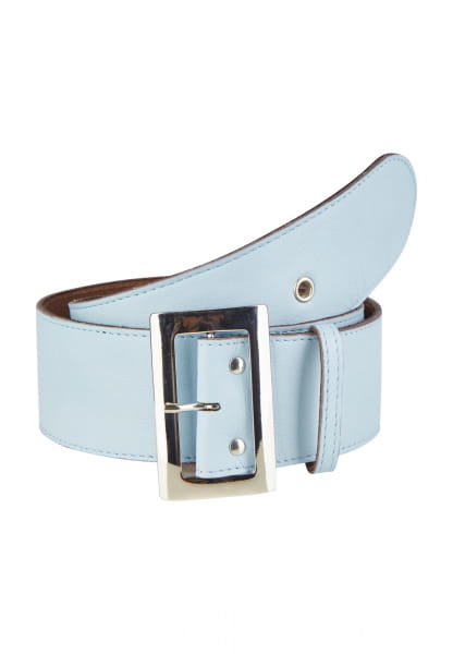 Wide leather belt with square buckle