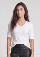 Ribbed shirt with decorative trim