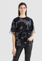 T-shirt with tulle