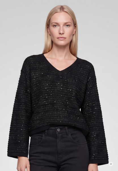 Sweater with a sparkling 3D look
