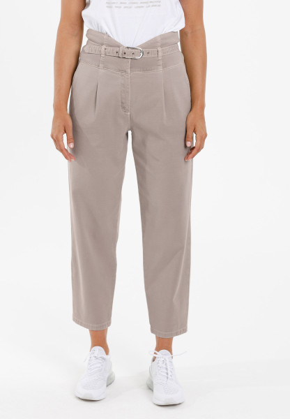 Pleated trousers from the sustainable Eco Friendly Line