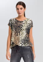 Knitted shirt with tropical print