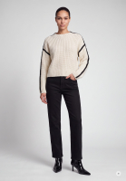 Cropped flared jeans with decorative ribbon