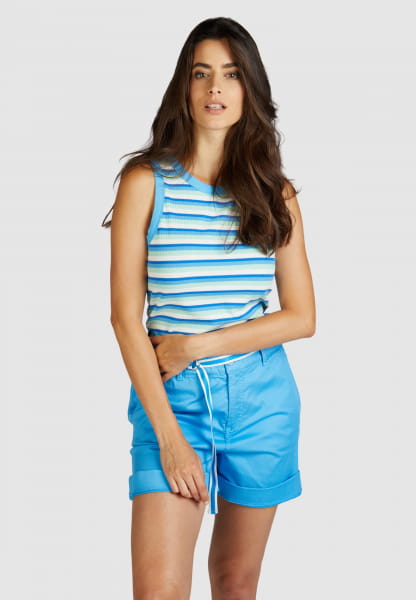 Tank top with a striped pattern