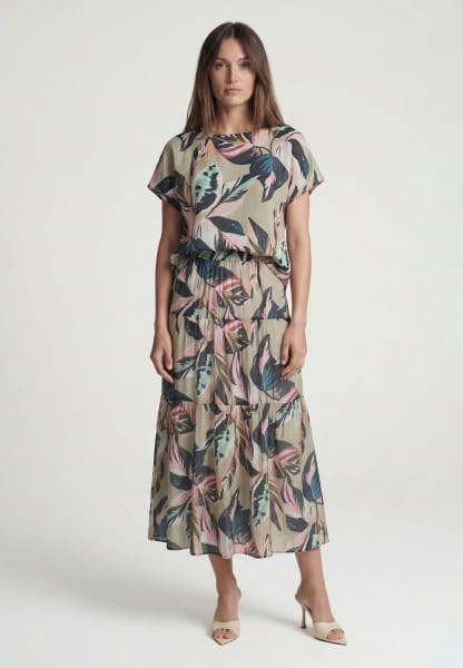 Blouse top with leaf print