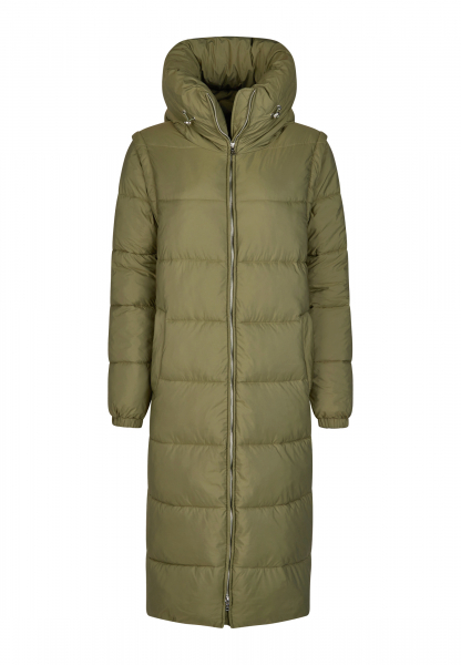 Outdoor coat with voluminous hood