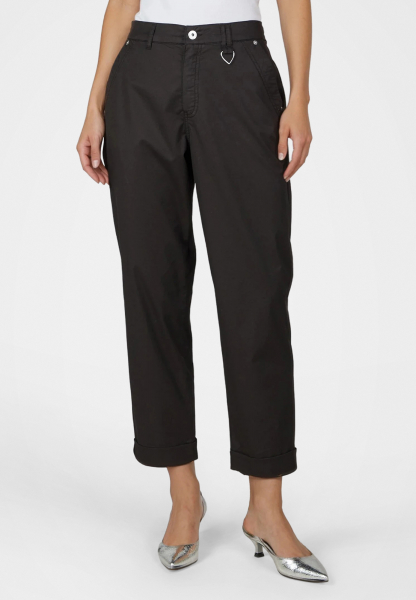 Chino pants with turn-ups