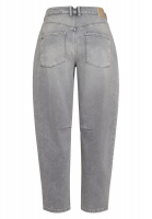 Jeans mit Schmuckbändern
