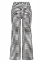 Pants made from patterned jacquard