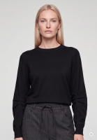 Sweater with pleated details