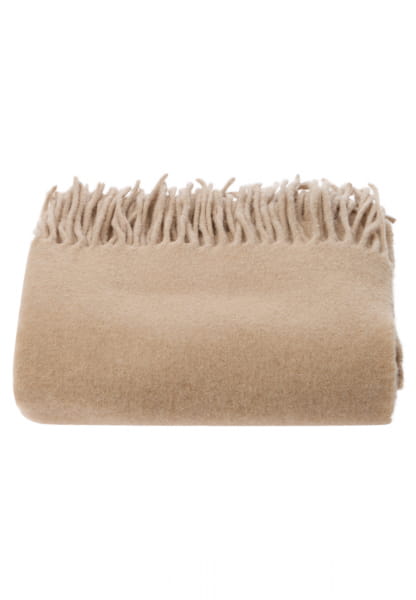 Fringe scarf made from recycled wool