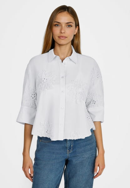 Bestickte Hemdbluse