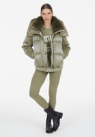 Puffer-Jacke aus schimmernder Optik