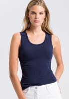 Tank top with wide beams