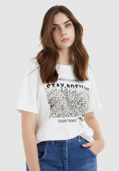 T-shirt with Stay Positive Print