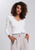 Rippenshirt with lace neckline