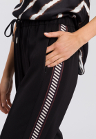 Jogging pants made from crease-resistant material with contrasting stripes