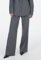 Bundfaltenhose mit Nadelstreifen