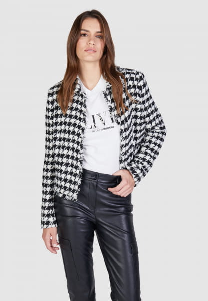 Bouclé jacket with houndstooth pattern