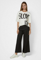 Shirt with shiny pigment print