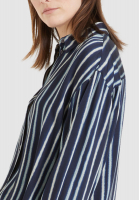 Shirt with stripe print