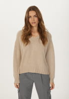 Cashmere sweater with V-neck