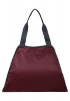 Shopper bag with a shimmering look
