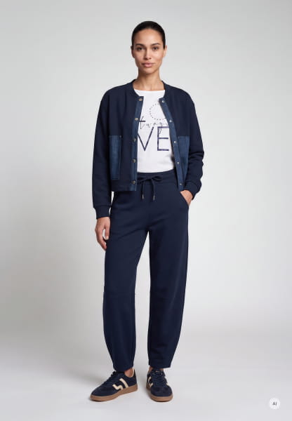 Sweat-Bomberjacke mit Denim Taschen