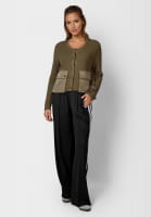 Strickjacke mit Satin-Taschen