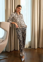 Pajama pants with graphic print