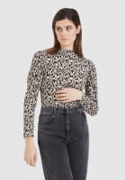 Long sleeve shirt with ikat print
