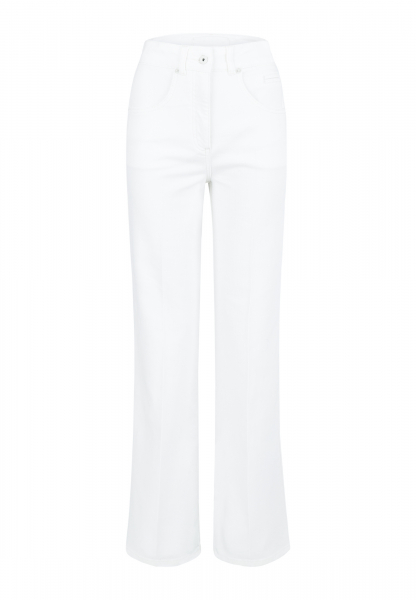 Flared pants in a shortened length