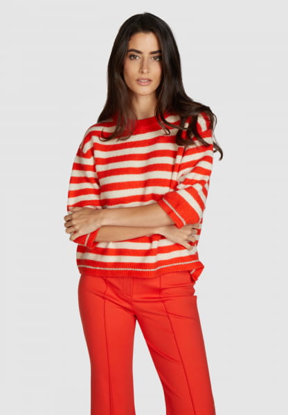 Round neck sweater with stripes
