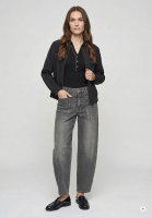 Utility-style barrel jeans