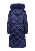 Puffer coat in a parka look