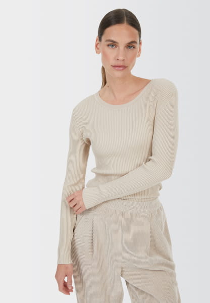 Ribbed sweater