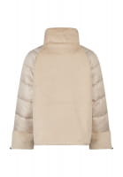 Jacke im Materialmix