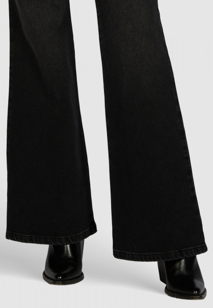 High-Waist-Jeans in Black Denim