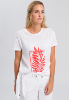 T-shirt with placed leaf print