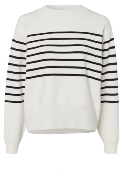 Striped sweater with round neck