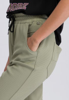 Lounge pants with pleasant haptic structure