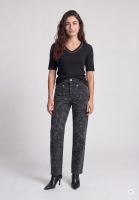 Ribbed shirt with decorative trim