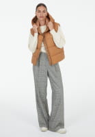 Puffer vest with hood