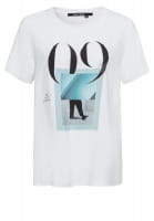 T-shirt with imaginative graphic print