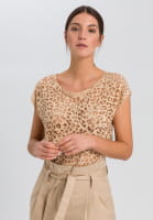 T-shirt with burnout pattern