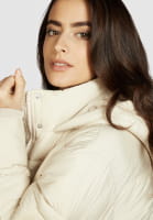 Puffer jacket with wind stopper hem