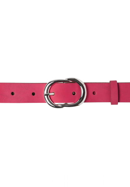 Belt made of pink leather