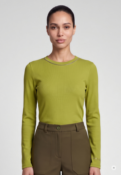 Ribbed shirt with decorative ribbon